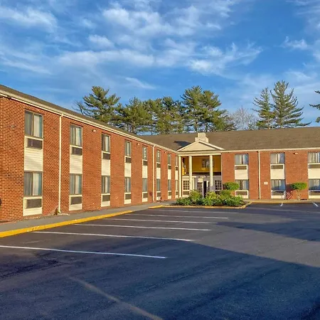 Days Inn By Wyndham Brunswick Bath Area